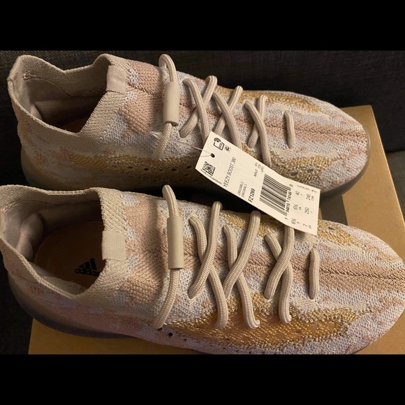 Yeezy boost 380 mist (mens 7) - Picture 3 of 3